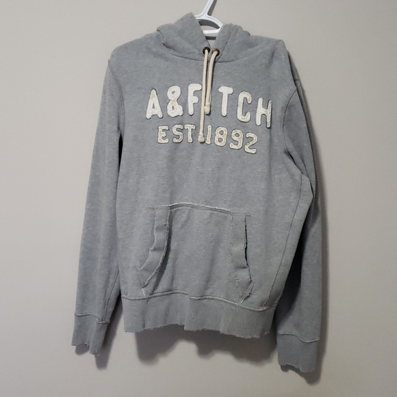 Abercrombie & Fitch - Picture 1 of 1